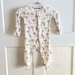 Magnetic Me Family Tree with Pandas Footie Size 0-3 month